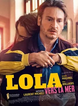 萝拉朝着大海海报